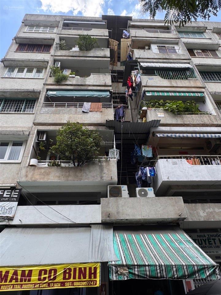 Chung cư xóm cải nguyễn trãi 59m2 ngsng 6m chỉ 2.85 tỷ.