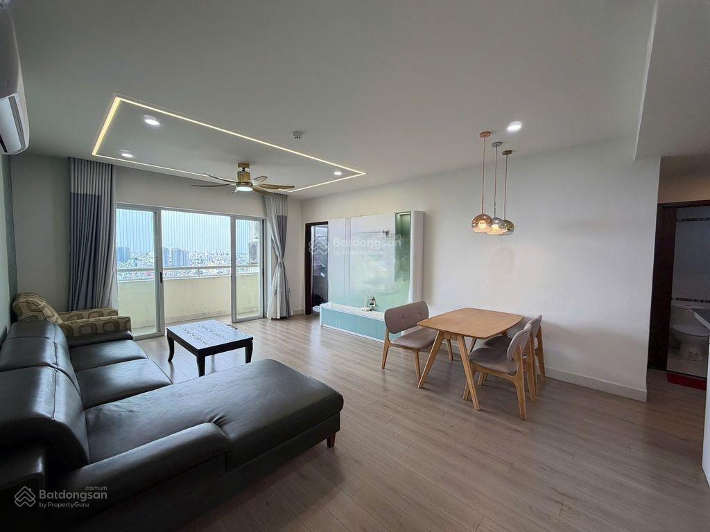 Bán căn hộ hùng vương plaza quận 5 130m² (3pn, 3wc) sổ hồng riêng chỉ 9,5 tỷ