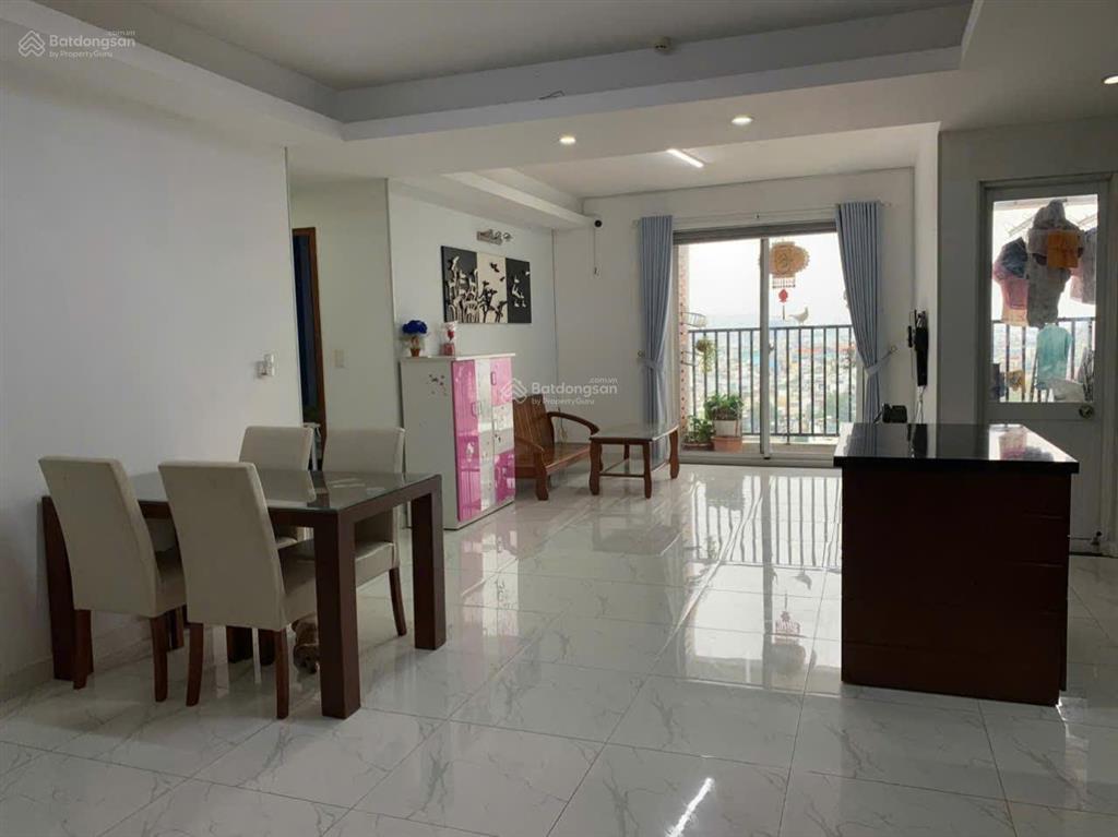 Bán căn hộ tản đà q.5 110m 3pn 2wc chủ một đời bán gấp đi mỹ giá 6.2 tỷ