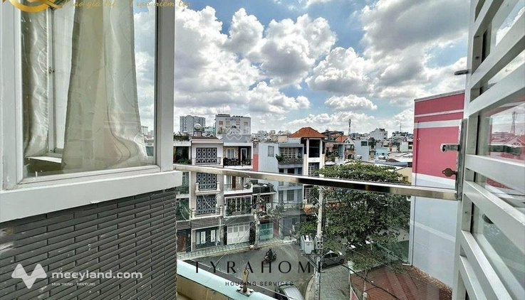 Căn hộ studio ban công 35m2 nội thất đầy đủ mới thuộc khu dân cư yên ắng đường Lê Tự Tài