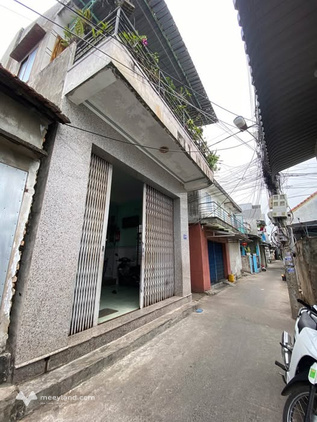 Cơ hội sở hữu căn nhà 2 tầng tọa lạc tại vị trí đắc địa hẻm đường Nguyễn Tất Thành