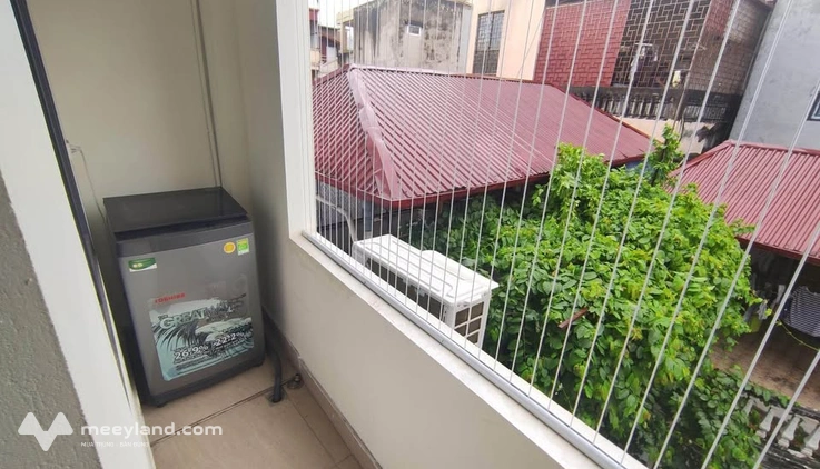 Studio xinh xắn tại Tây Hồ - gần hồ, full đồ, xách vali vào ở ngay