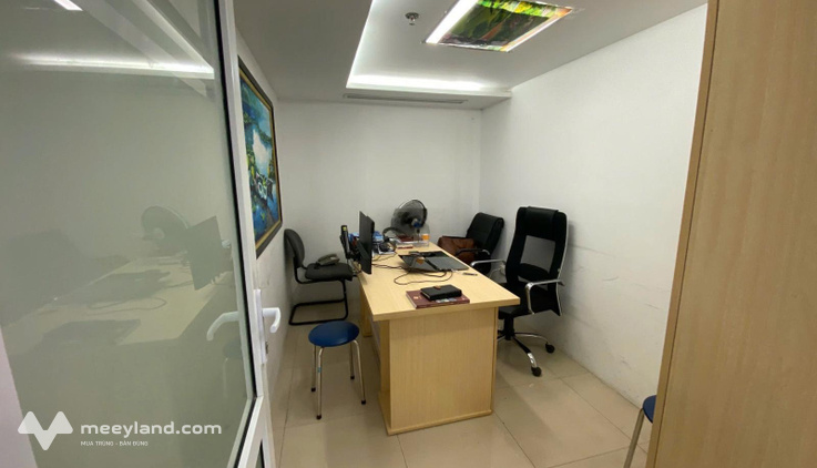 BQL cho thuê văn phòng Platinum số 6 Nguyễn Công Hoan. DT 142m², giá thuê 250k/m2/th
