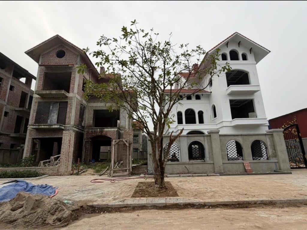 Pán biệt thự KĐT VINA2 Quang Minh