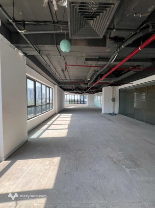 Cho thuê VP đẹp và giá tốt khu Mỹ Đình tại tòa Sun Square, DT 200m2 view mặt đường Lê Đức Thọ
