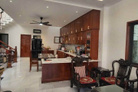 Nhà đẹp 3 tầng đường Thanh Long, trung tâm Hải Châu, diện tích 98m2, dòng tiền ổn định