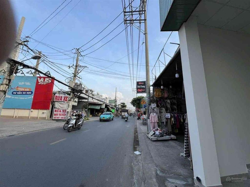 Mặt tiền kd phan văn hớn 5*30m2 ngay chợ bà điểm 10,x tỷ