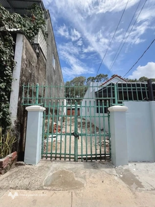 Nền đẹp hẻm ô tô Trần Hưng Đạo, nở hậu tài lộc, giá chỉ 749 triệu
