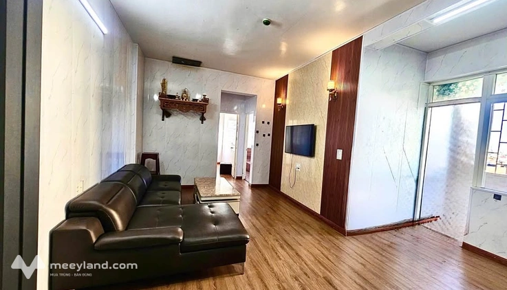 Chốt ngay căn góc chung cư Bông Sen view cực chill, giá chỉ 2 tỷ lẻ