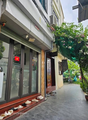 Nhà xinh An Trai, view hồ thoáng đãng, ô tô đỗ cổng