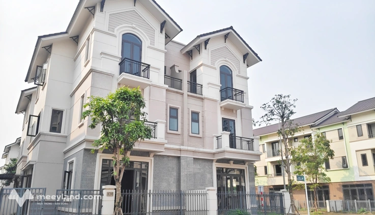 Biệt thự song lập Centa Vsip – Đã có sổ – Chỉ 9.5 tỷ