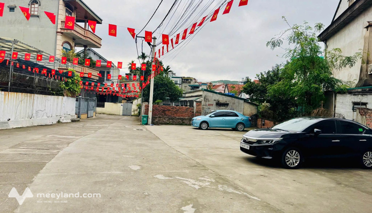 Chỉ 1,2 tỷ sở hữu ngay lô góc ngõ thông Hà Trung, Cột 8