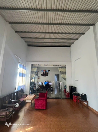 Bán nhà riêng 2 tầng 169,5m² hẻm 3 Hùng Vương, phường Buôn Hồ, sổ hồng