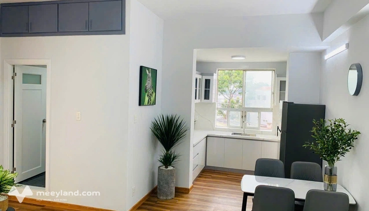 Quận 10, cao ốc Ngô Gia Tự 60m2, full nội thất, lô góc, 5 thang máy, Shr, giá 3,85 tỷ
