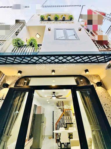 Nhà hẻm 5,5m nguyễn văn luông quận 6.giá 2tỷ7/63.8m2 đang cho thuê 17triệu. gần công viên phú lâm