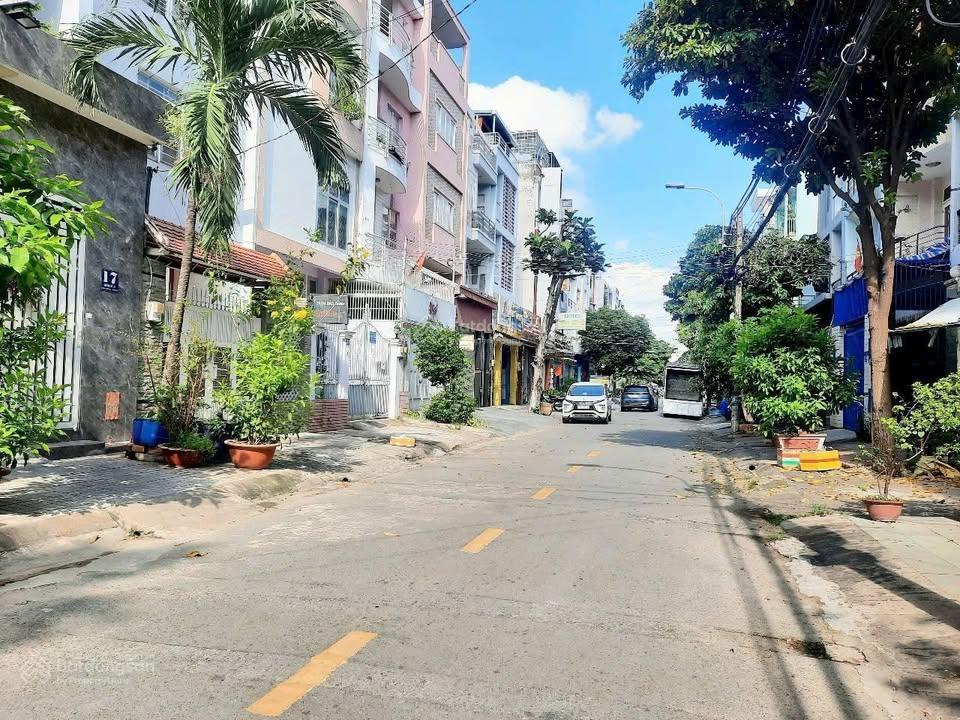 Cơ hội đầu tư hiếm có khó tìm tại bình phú 2 p10 quận 6 (8mx16) giá 13,5 tỷ