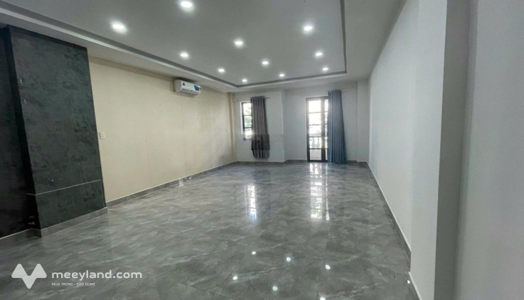 Cho thuê văn phòng rộng giá 7tr5/th có ban công khu Cityland P10 Gò Vấp