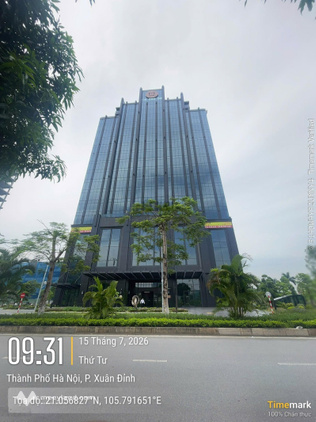 Cho thuê văn phòng toà Oriental Square (Ngoại Giao Đoàn). Diện tích 950m2 có cắt nhỏ từ 300m2