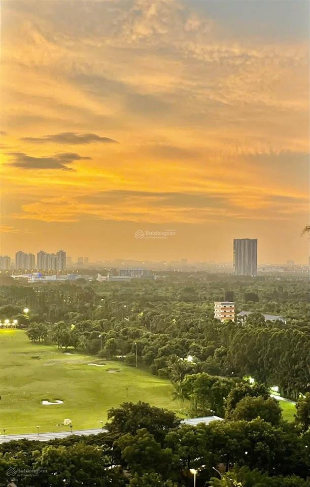 Căn 2 ngủ 2vs view đẹp ecopark giá 4.** tỷ toà lake1 0925 988 ***