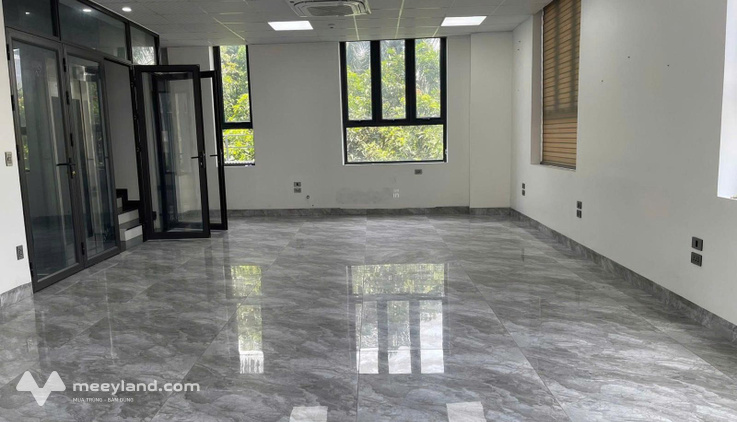 Cho thuê văn phòng khu Võ Cường giá 20tr/tháng sàn trống. LH 0909934237