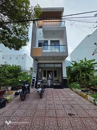 Bán nhà 1 trệt 2 lầu tại khu dân cư Nông Thổ Sản, Cần Thơ