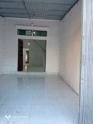 Nhà 2 tầng tại thành phố Hưng Yên, ngõ ô tô vào tận cửa, giá chỉ hơn 2 tỷ