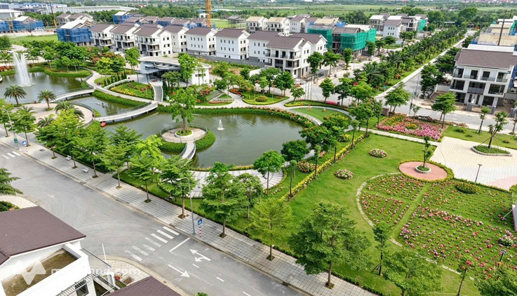 Bán duy nhất căn biệt thự víp 225m2 ngay sát Hà Nội