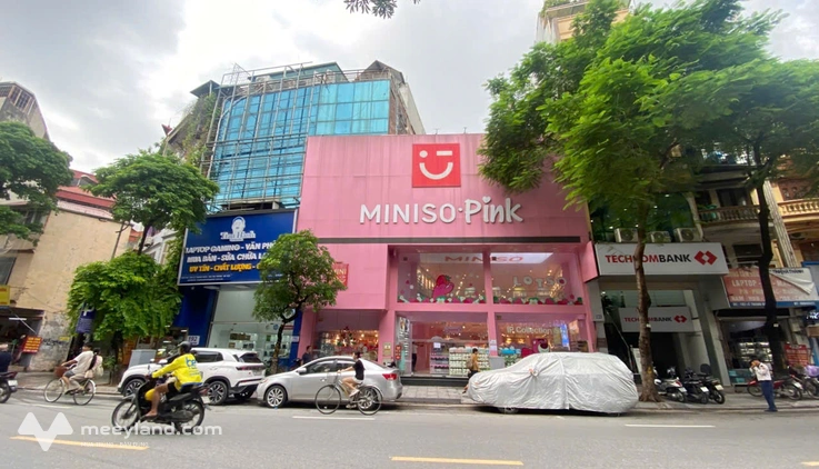 Cho thuê mặt bằng 2 tầng - Diện tích 300m2 mặt phố Lê Thanh Nghị, Hai Bà Trưng, Hà Nội
