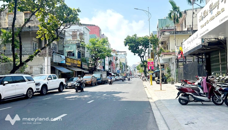 Chốt ngay nhà mặt tiền Hoàng Diệu, Hải Châu, kinh doanh cực cháy