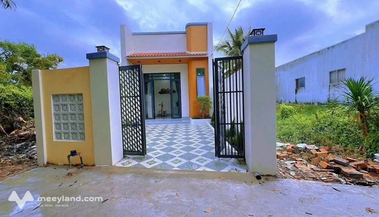 Nhà mới xây hiện đại, tặng full nội thất tại Phường Phú Khương, Bến Tre