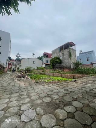 Bán đất vuông vắn 40m2, nhỉnh 2 tỷ, ô tô vào tận đất tại Phú Thị, Gia Lâm