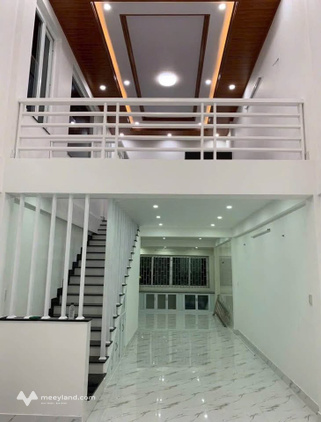 Nhà 2 tầng mặt tiền kiệt ô tô Nguyễn Tất Thành, Thủy Dương giá chỉ 2.2 tỷ