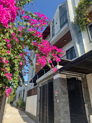 Nhà 3 tầng An Cựu, Huế, 81.9m2, 5 phòng ngủ, 3,5 tỷ