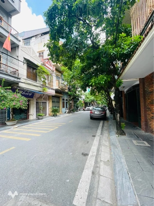 Bán nhà 2 tầng kiên cố tại phố Hoàng Văn Thụ, Nam Định