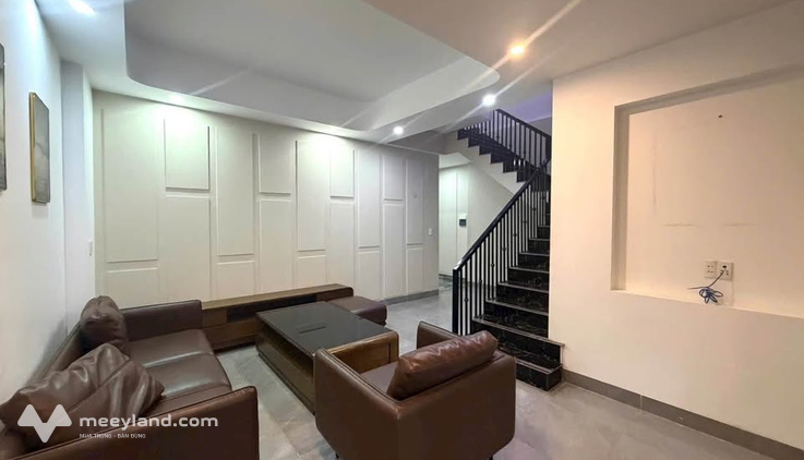 Nhà phố 2 tầng mới xây tại Ỷ Lan, Cam Đường, Lào Cai