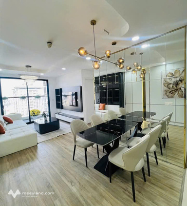 Nhà đẹp giá rẻ tại chung cư Nam Cường, ngõ 234 Hoàng Quốc Việt