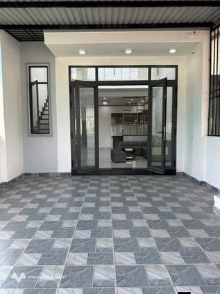 Nhà gác lửng xinh xắn tại Bến Cát, giá chỉ 2 tỷ