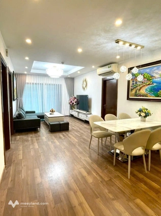 Bán gấp căn hộ chung cư Ngoại Giao Đoàn, 2 ngủ, 74m2, ban công Nam