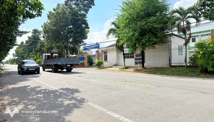 Nhà mới tinh khôi tại Phú Tân, không gian sống an lành
