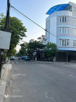 Nhà 2 tầng phong cách chill tại Tân Thái, gần biển Mân Thái