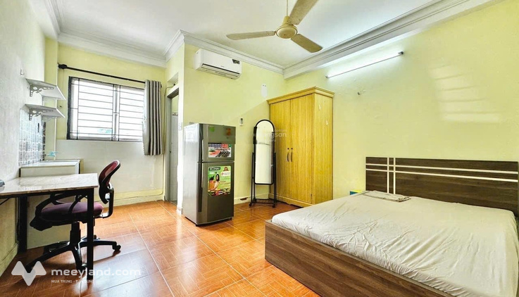 Studio cửa sổ lớn full nội thất - Trung tâm Phú Nhuận
