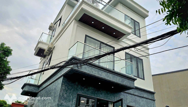 Nhà mới 3 tầng căn góc 2 mặt tiền tại Liên Bảo, Vĩnh Yên