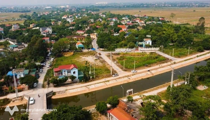 Đất vị trí đẹp mặt kênh tại Trịnh Xá, Kim Bảng, Hà Nam