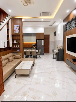Nhà 2 tầng mặt tiền Nguyễn Thị Minh Khai, Quy Nhơn, vị trí kinh doanh đắc địa