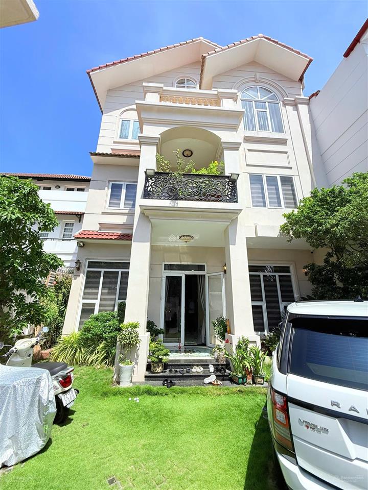 House for sale, 200 m², Thắng Tam