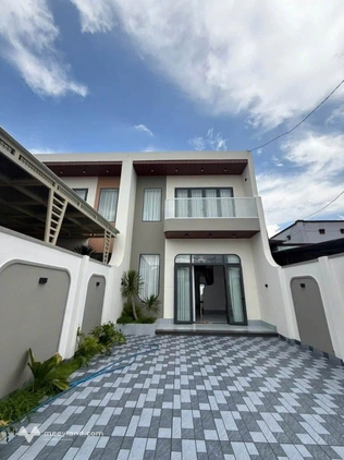 Nhà đẹp hiện đại tại trung tâm Buôn Ma Thuột, đường ô tô thông thoáng