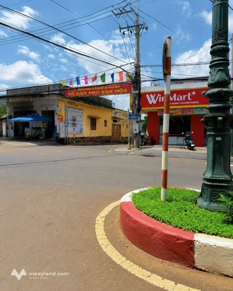 Đất đẹp 2 mặt tiền khu tái định cư Hoa Lư, Bùi Dự, Pleiku