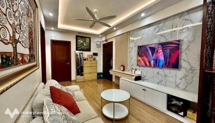 Gia đình cần bán căn hộ Green Stars, đường Phạm Văn Đồng, 66m2, giá 5,4 tỷ