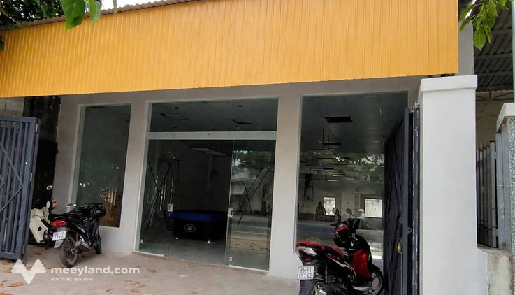 Bán đất mặt tiền Quốc lộ 27, phường Đô Vinh, diện tích 221,5m2