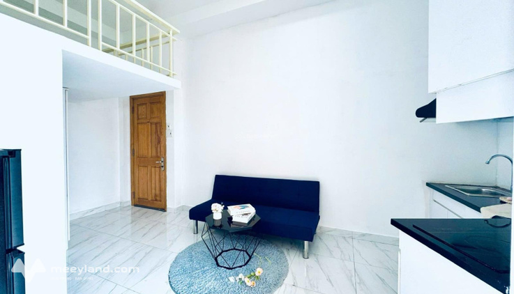 Duplex ban công ngay ĐH Văn Hiến - Full nội thất - Tân Phú